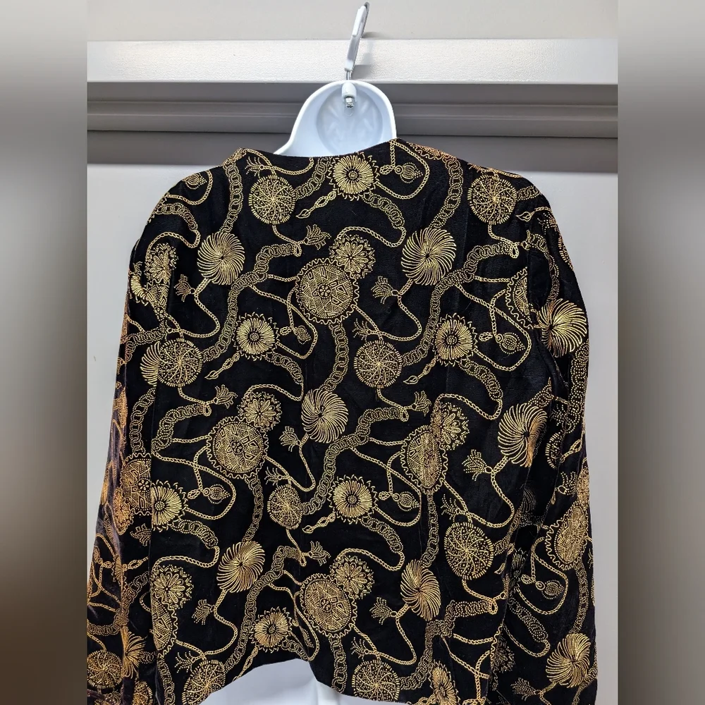 Norton McNaughton Black and Gold Floral Blazer Vintage - Picture 4 of 4